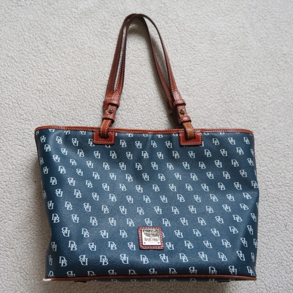 gretta leisure shopper